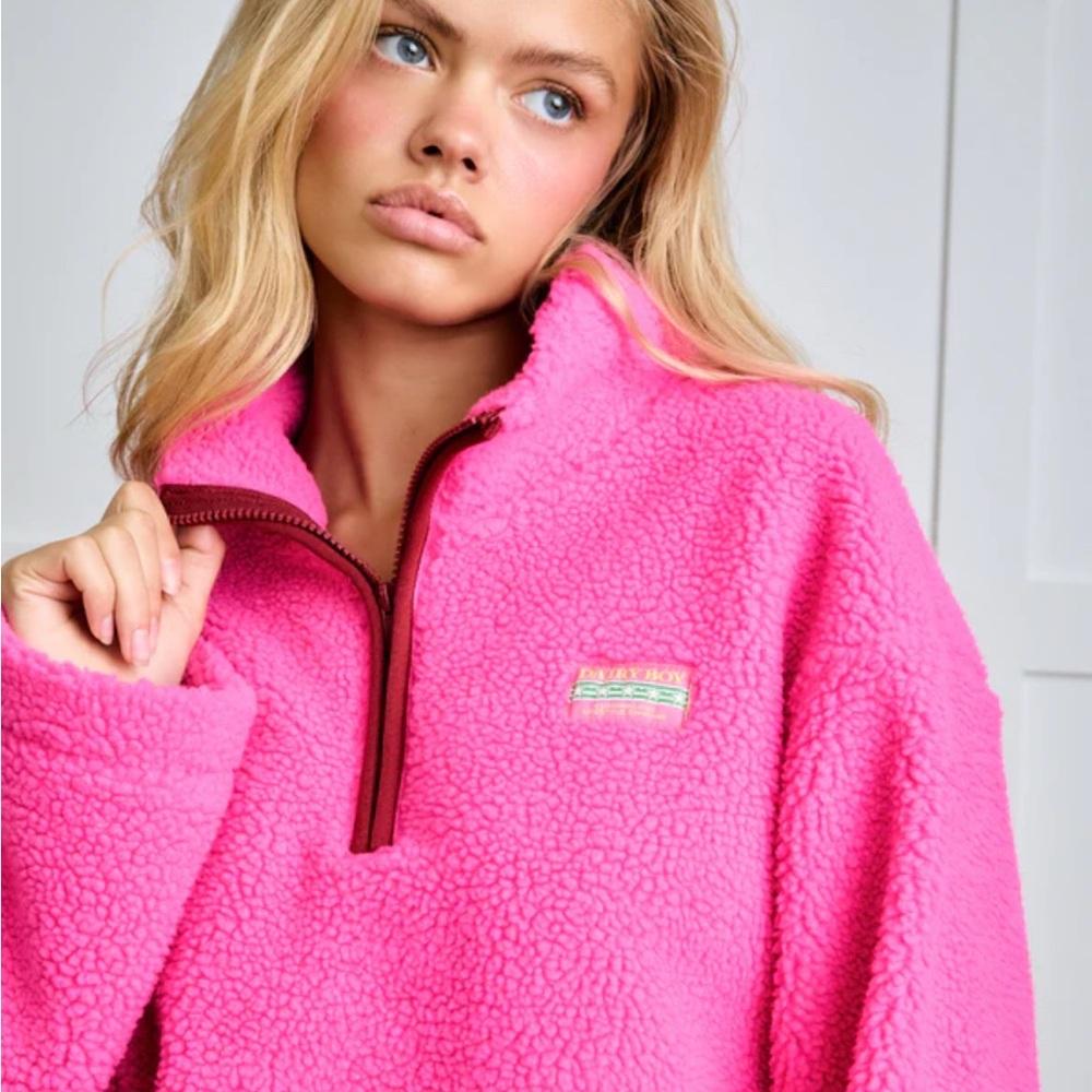 DAIRY BOY green mountain fleece - highlighter pink